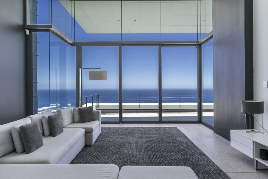 5 Bedroom Property for Sale in Clifton Western Cape